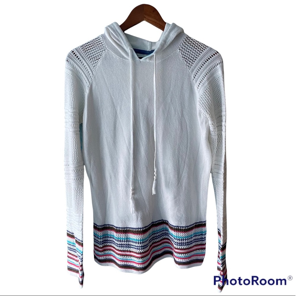 Athleta long sleeved hooded top